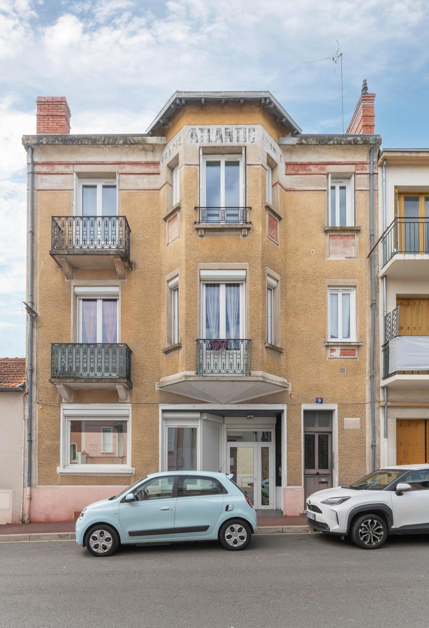 Le Grenet - Appartement Design En Duplex 维琪 外观 照片