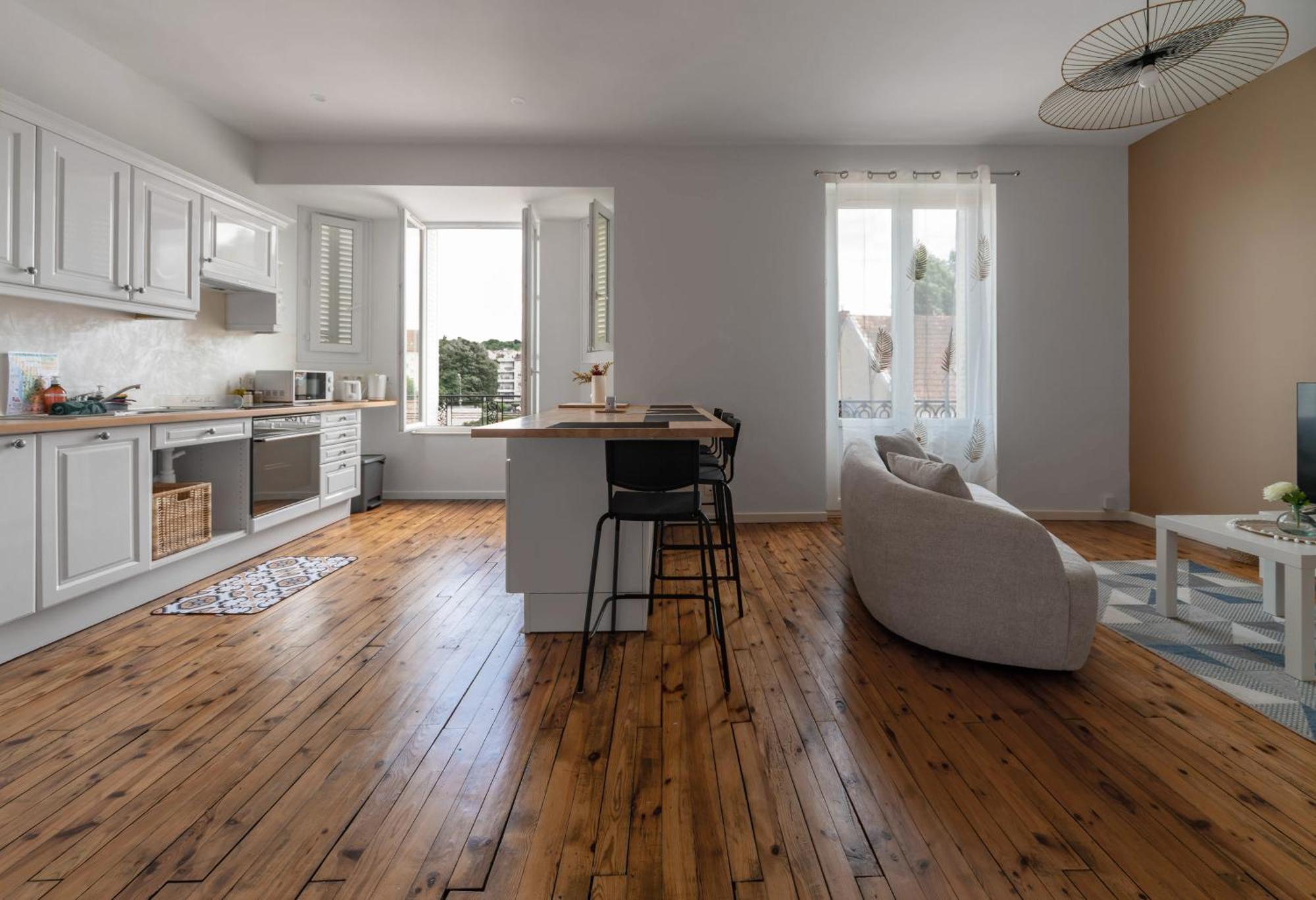 Le Grenet - Appartement Design En Duplex 维琪 外观 照片