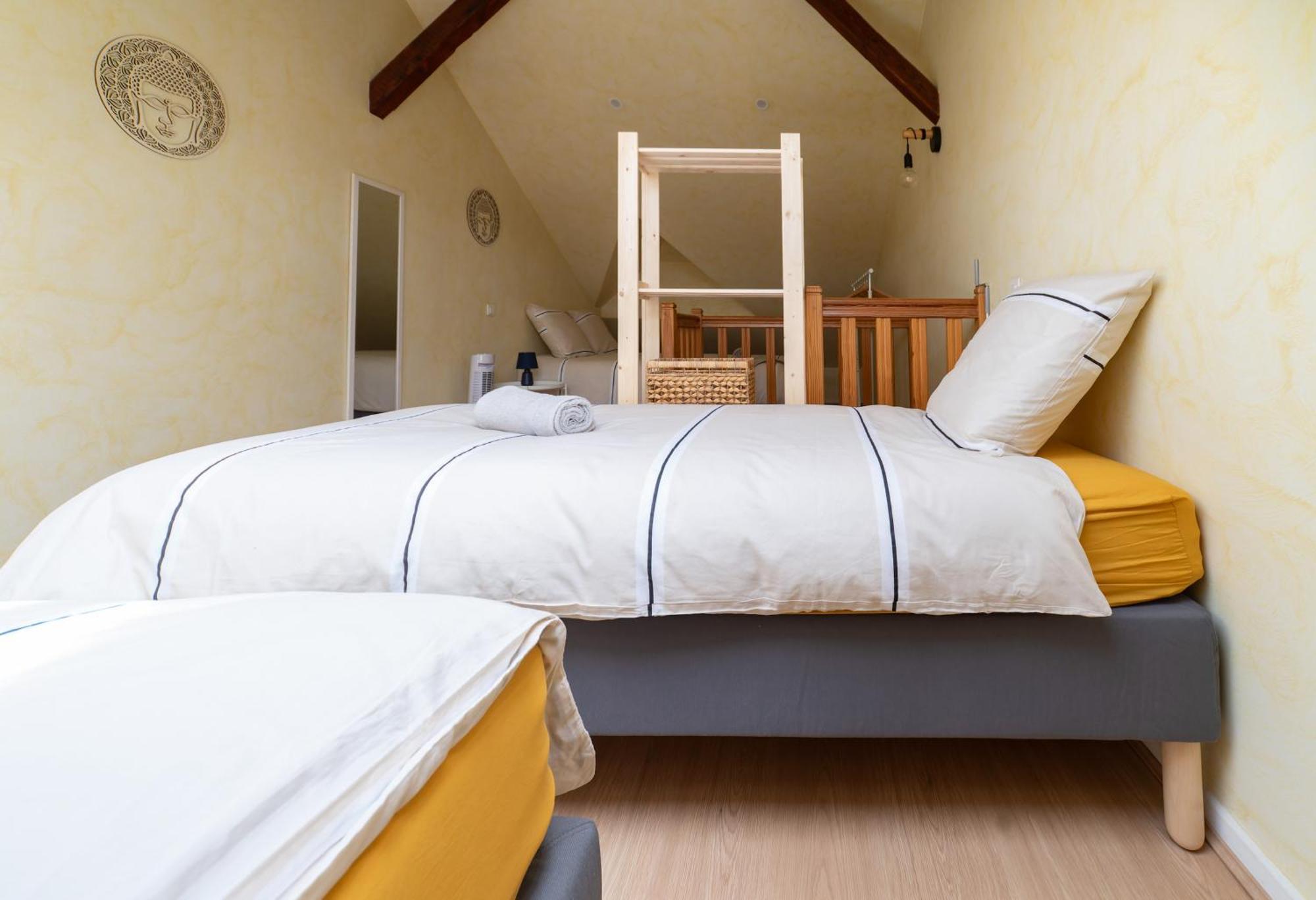 Le Grenet - Appartement Design En Duplex 维琪 外观 照片
